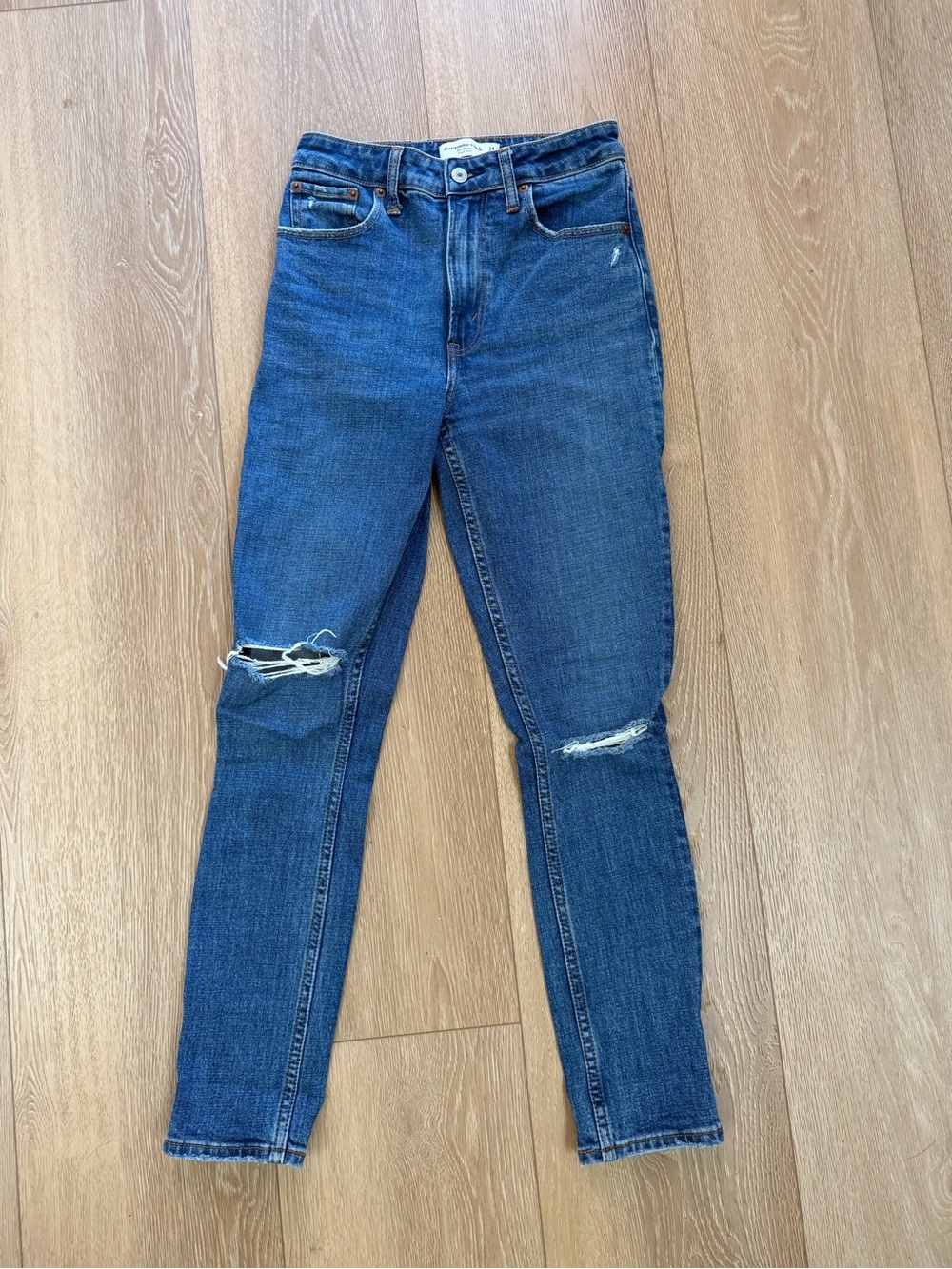 Abercrombie & Fitch CURVE LOVE Dark Blue Skinny Distressed Jeans
